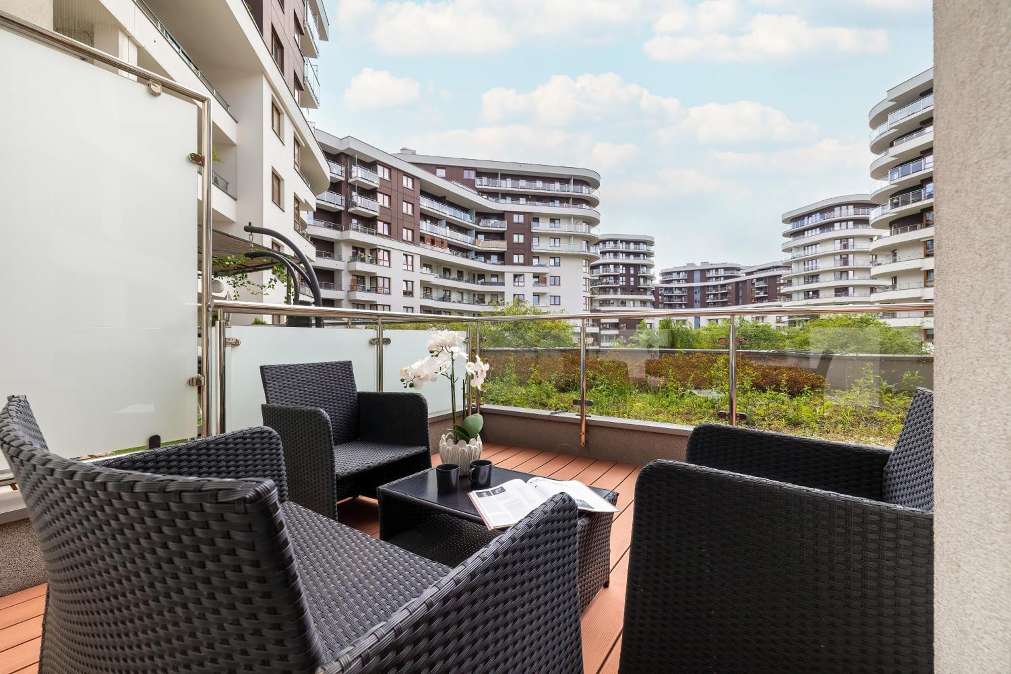 Nowoczesny & Klimatyzowany Z Parkingiem By Renters Krakau