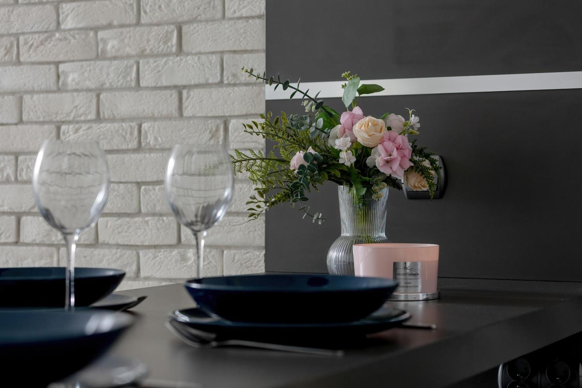 Apartment Nowoczesny & Klimatyzowany Z Parkingiem By Renters
